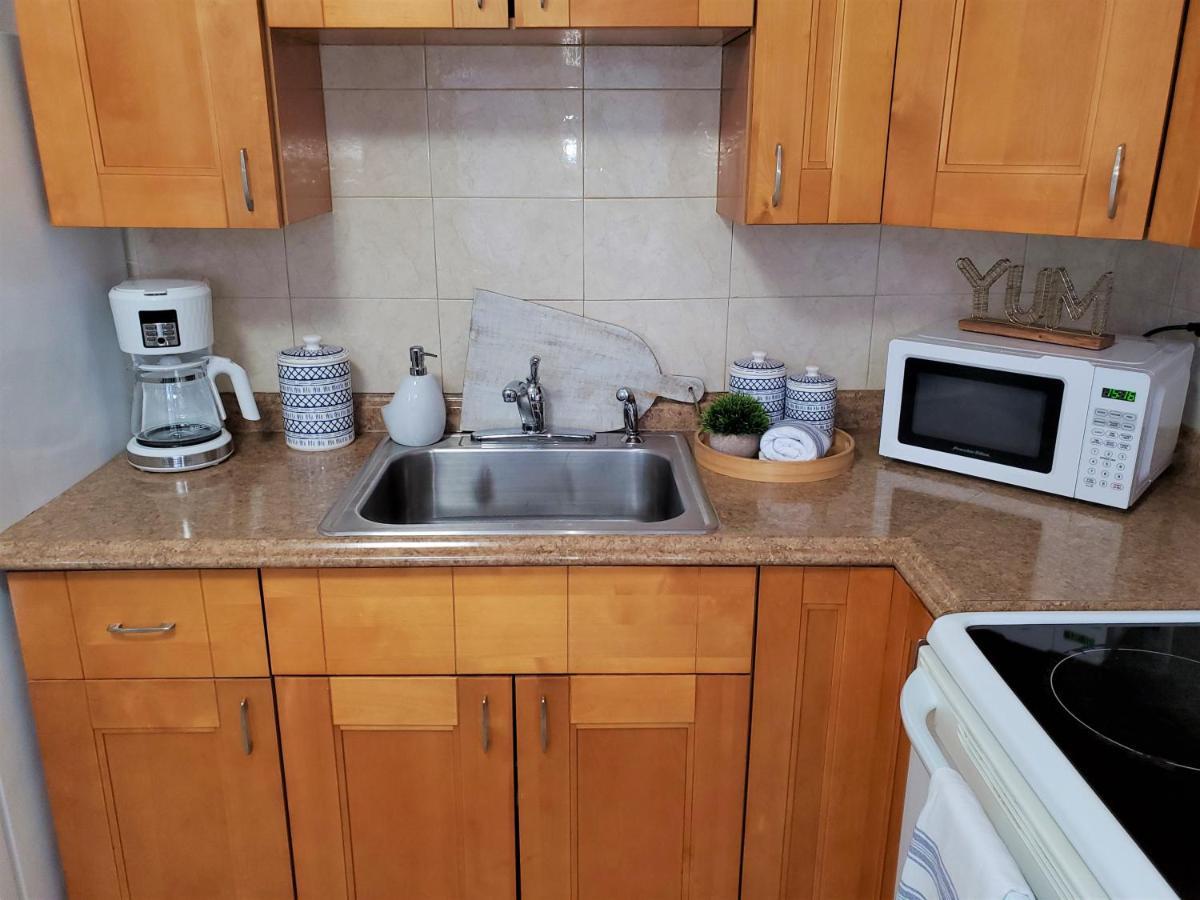 Sophisticated Dania Beach Suites Near The Beach Bagian luar foto