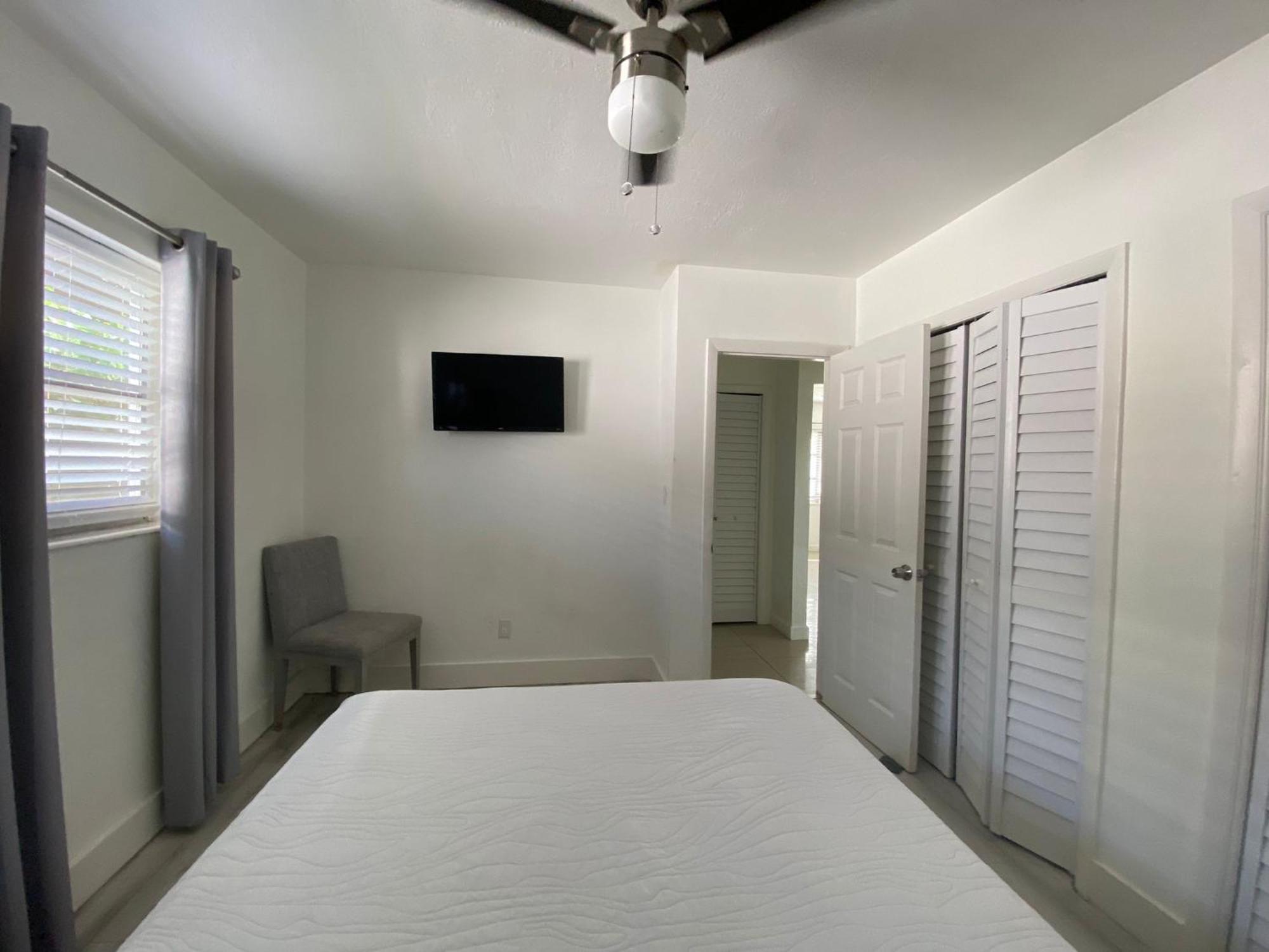 Sophisticated Dania Beach Suites Near The Beach Bagian luar foto