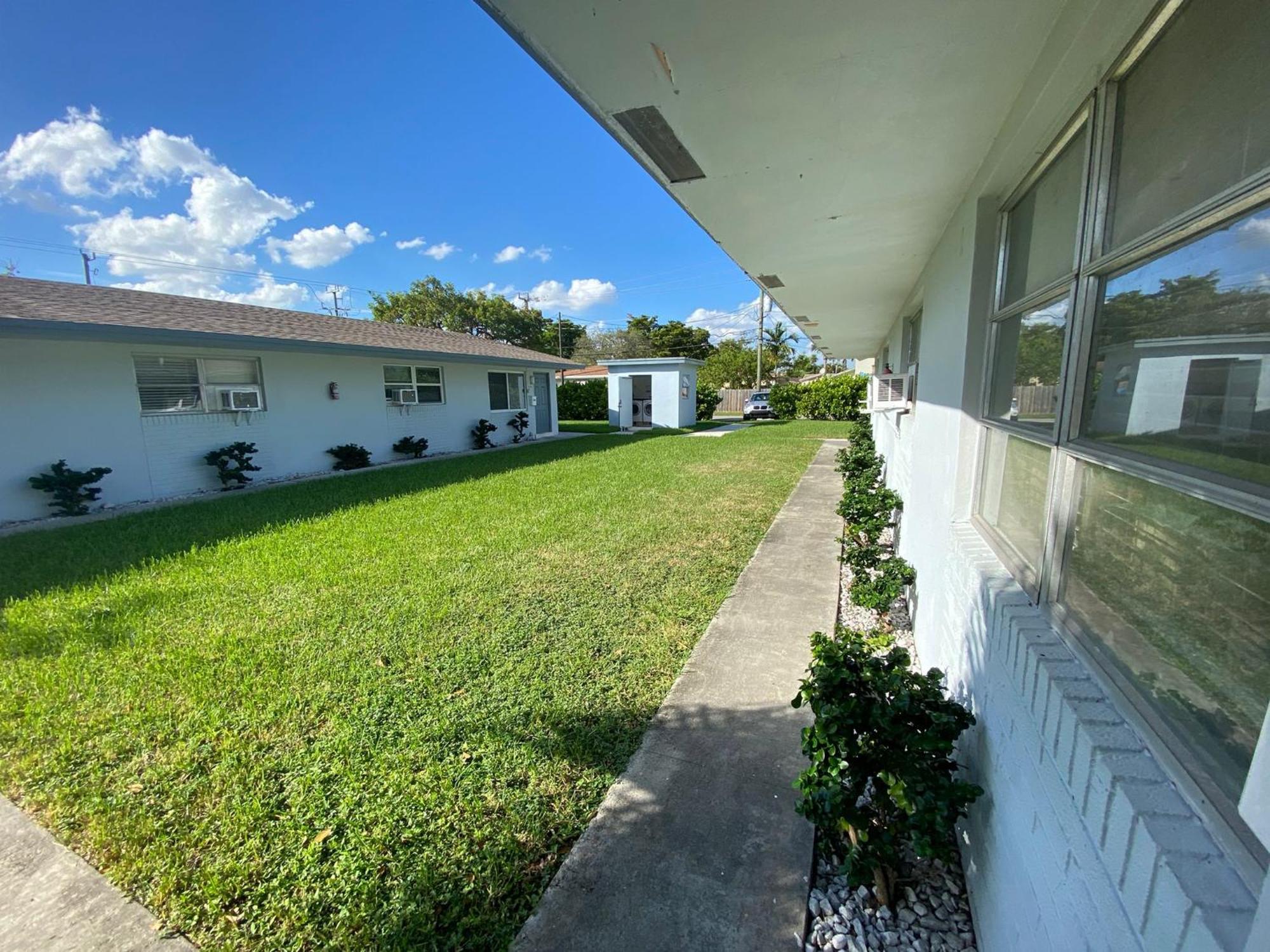 Sophisticated Dania Beach Suites Near The Beach Bagian luar foto
