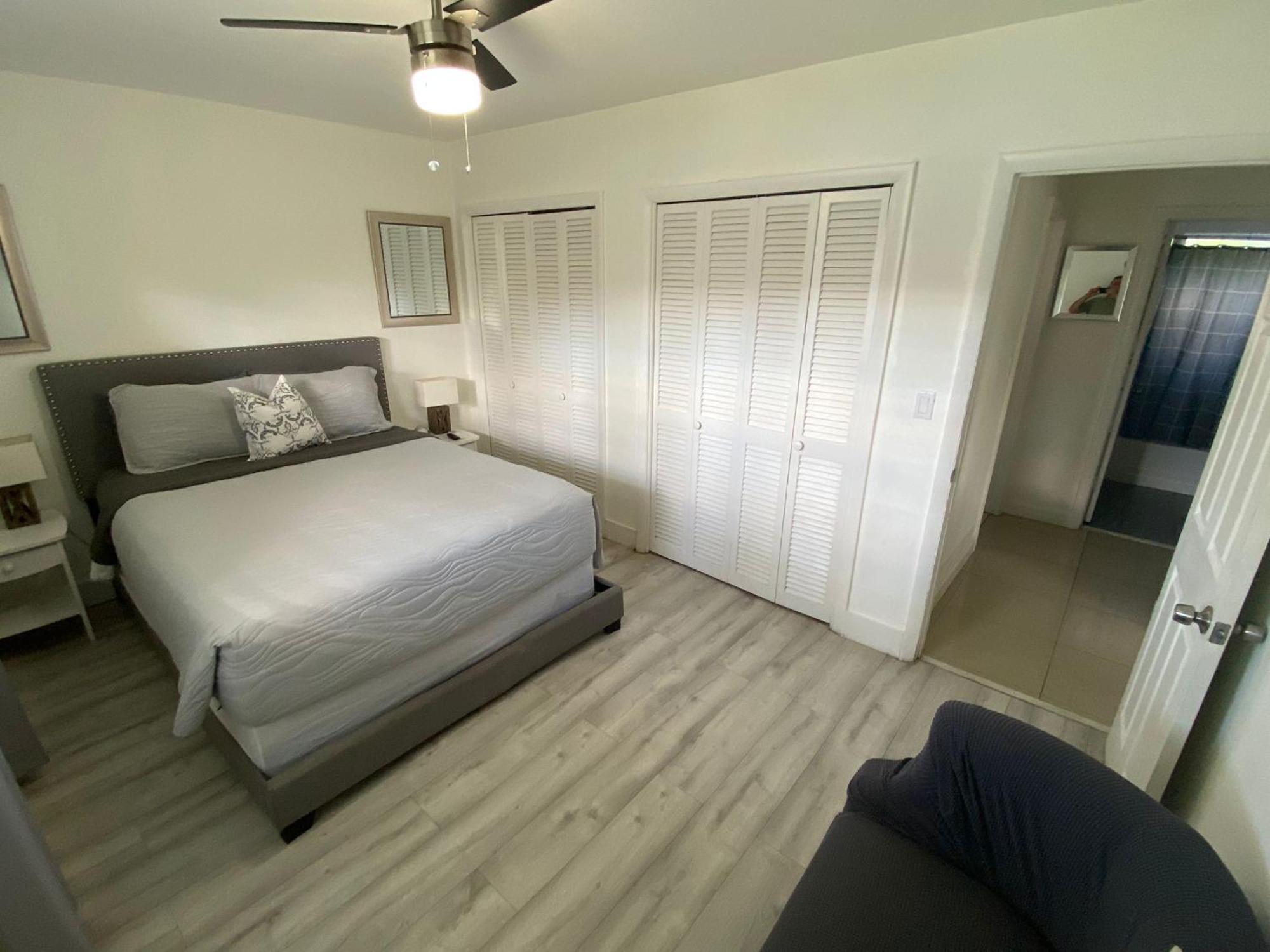 Sophisticated Dania Beach Suites Near The Beach Bagian luar foto
